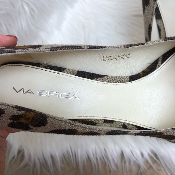 Via Spiga leopard print platform peep toe pumps - Picture 4 of 8
